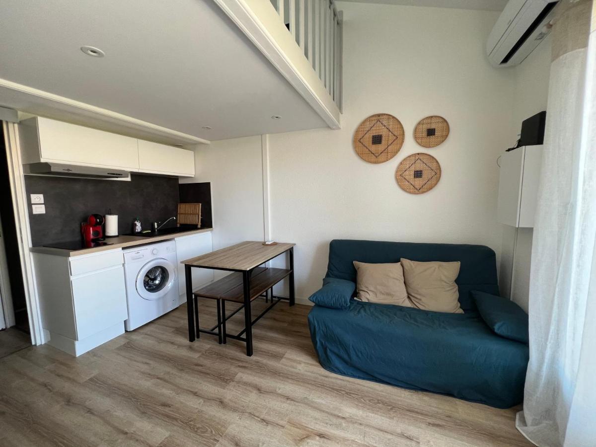 Petite Maison De Vacances Au Bord De L'Eau Leucate Bagian luar foto